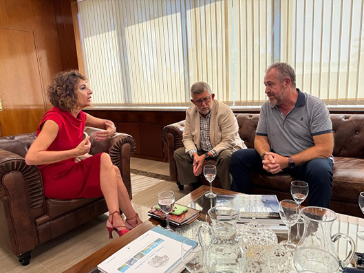 UGT FICA Andalucía pide a María Jesús Montero una apuesta real del Gobierno por la industria gaditana
